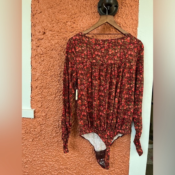 Intimately Free People Kaya Floral Print V-Neck Cutout Bodysuit Size Small Boho - Picture 7 of 9